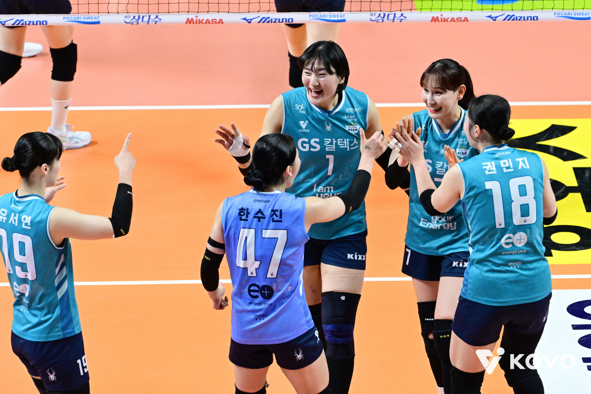 "10년만에 가보네요" 14연패 악몽겪은 사령탑이 챔프전에…떨리는 목소리…