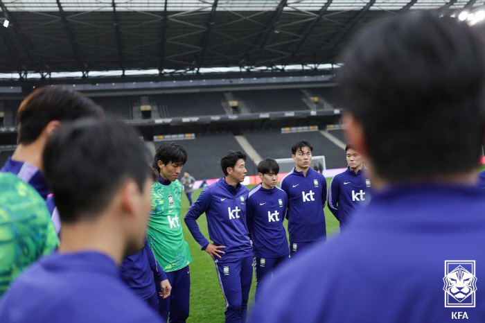 손흥민도, 이강인도 없다! 홍명보호, 코트디부아르전 선발 명단 발표...…