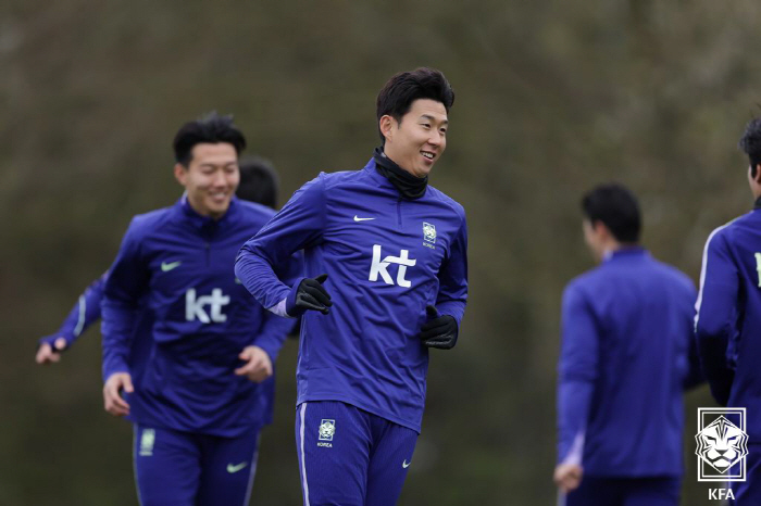 손흥민도, 이강인도 없다! 홍명보호, 코트디부아르전 선발 명단 발표...…