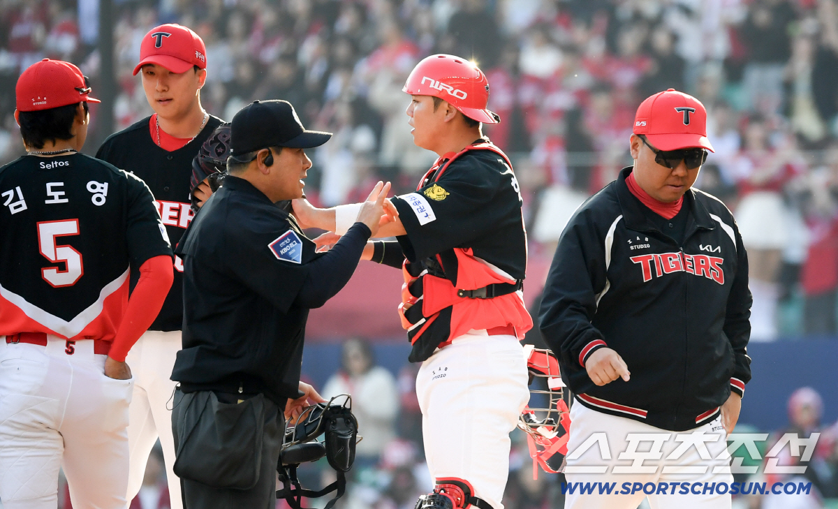 '널 믿었는데' 충격 빠진 이범호 감독, 9회 정해영 붕괴→조상우 끝내기…