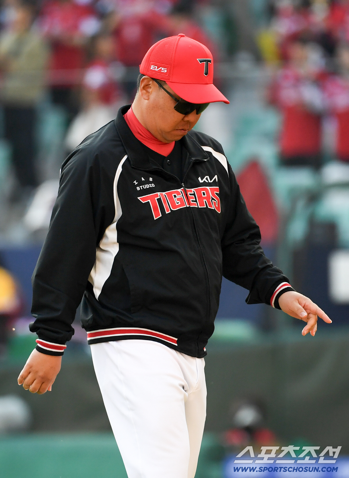 '널 믿었는데' 충격 빠진 이범호 감독, 9회 정해영 붕괴→조상우 끝내기…