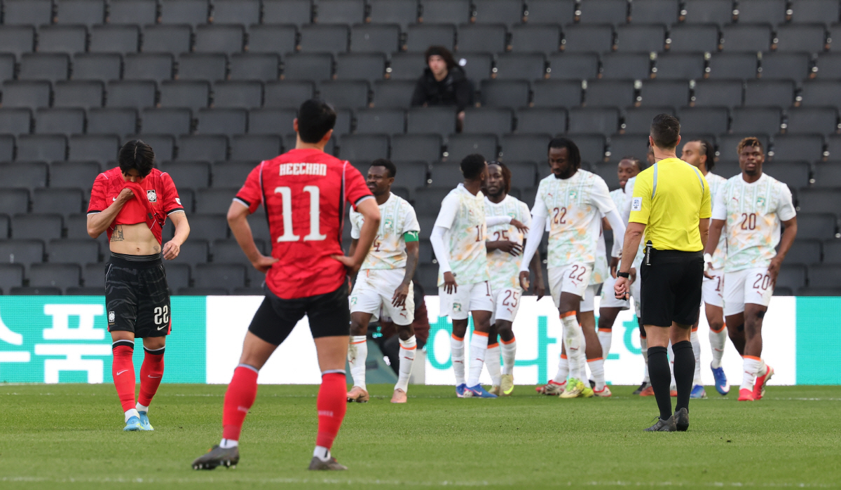 '골골골! 쐐기골까지 허용' 코트디부아르 놀라운 박스 안 집중력, 韓 수…