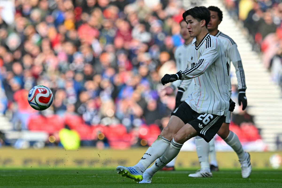 日 18-8 압도, "월드컵 우승하겠다" 헛된 희망 아니네...파격 '로…