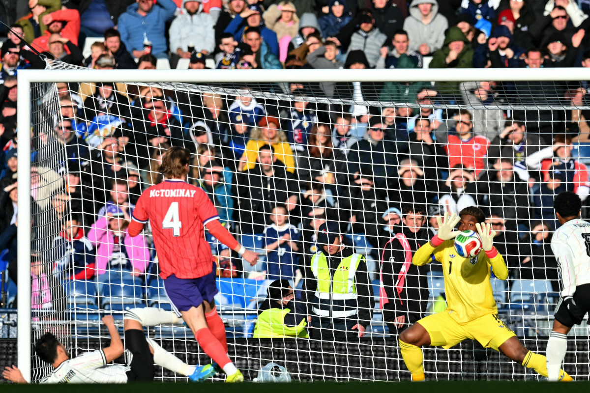 日 18-8 압도, "월드컵 우승하겠다" 헛된 희망 아니네...파격 '로…