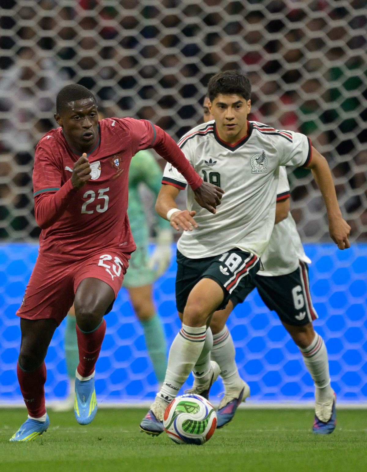 '홍명보호 최대난적' 멕시코 역시 까다롭다, '호날두 결장' 포르투갈과 …