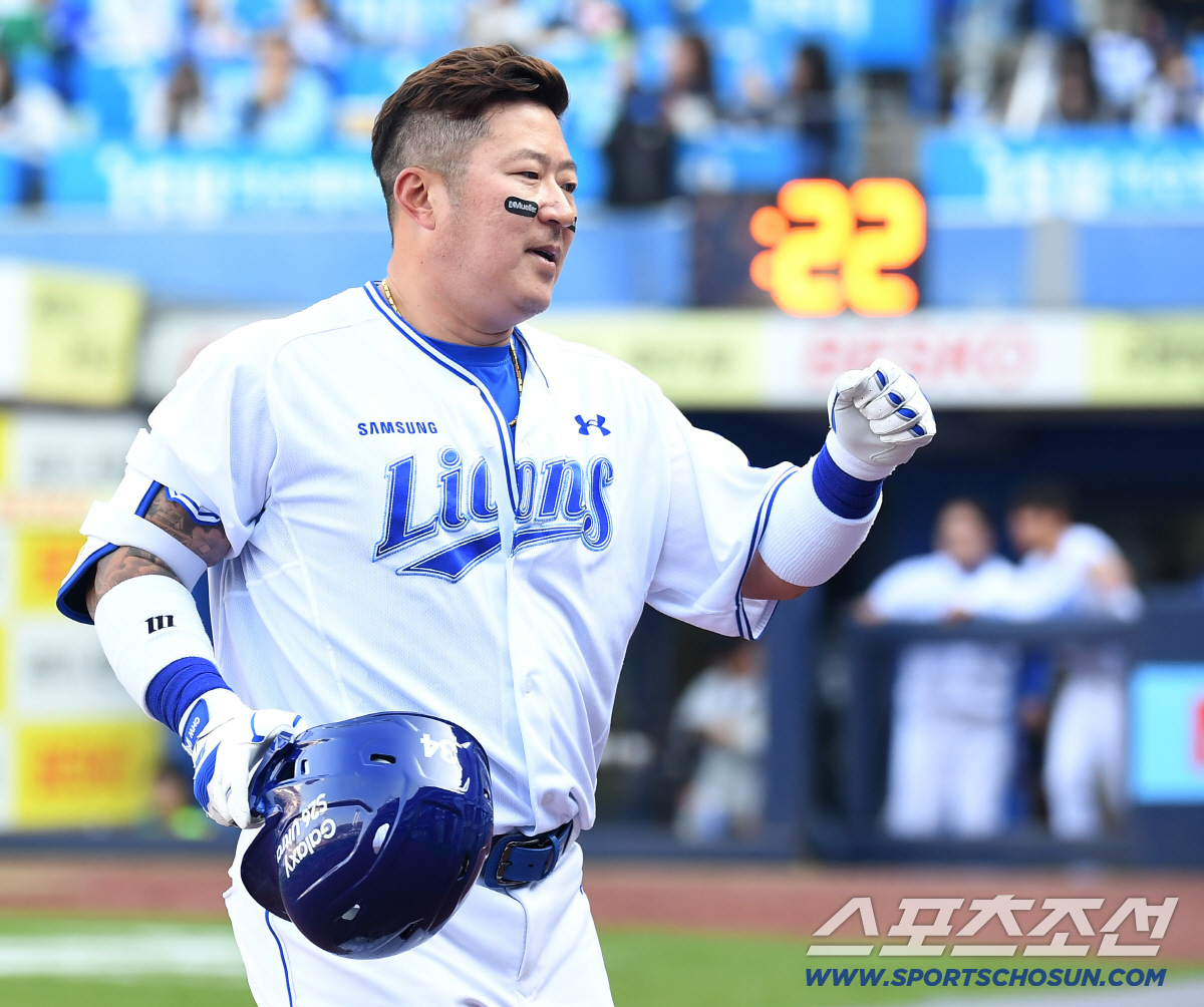 "55패 중 1패일 뿐…" 일희일비 선 그은 사령탑, 2차전 대폭발 예언…