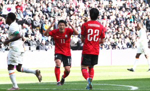 득점 없어도 번뜩인 오현규→완전히 '다른 선수' 국대 황희찬→'골대 강타' 설영우까지...아쉬운 대패 속 찾은 희망