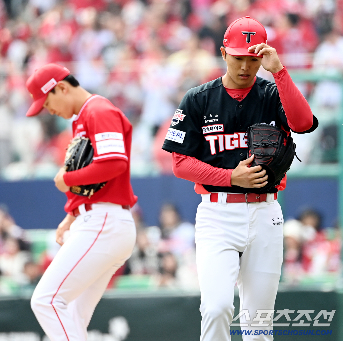 영점 잡은 줄 알았는데...이의리 150km 던지면 뭐하나, 2이닝 4실…