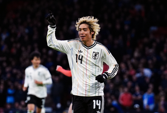 '슈팅수 18-8' 유럽에서 극찬받은 일본, 야유받은 스코틀랜드…BBC