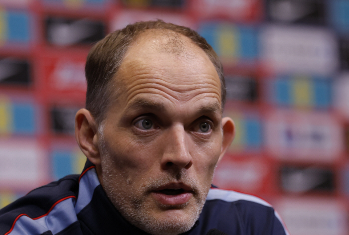 '김민재 탐욕스럽다'고 혹평했던 토마스 투헬, 맨유 매과이어에게 너무 가혹했다..