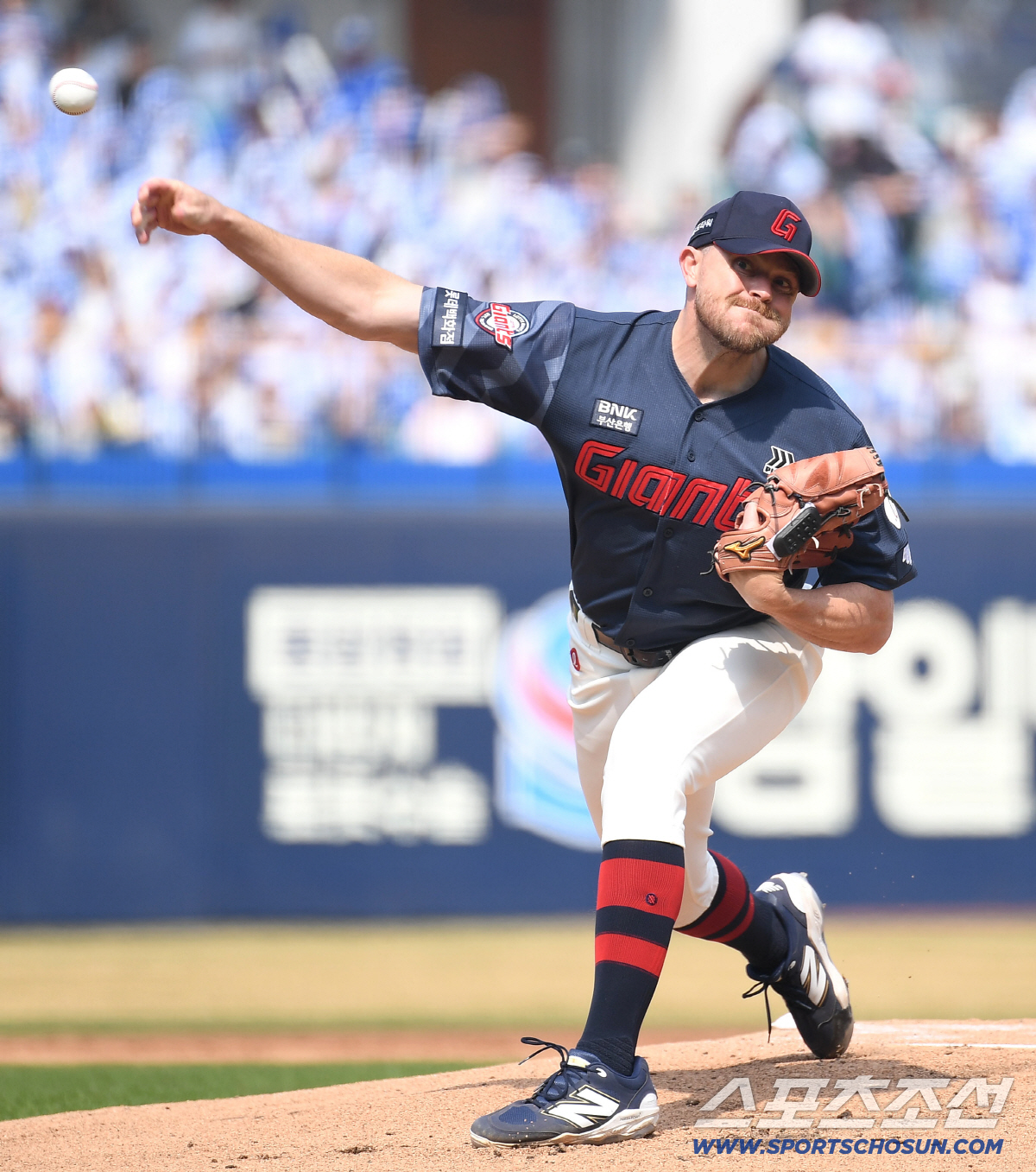 '홈런꼴찌' 롯데, 변했다, '라팍' 무단점유 7홈런 대폭발→개막 2연전…