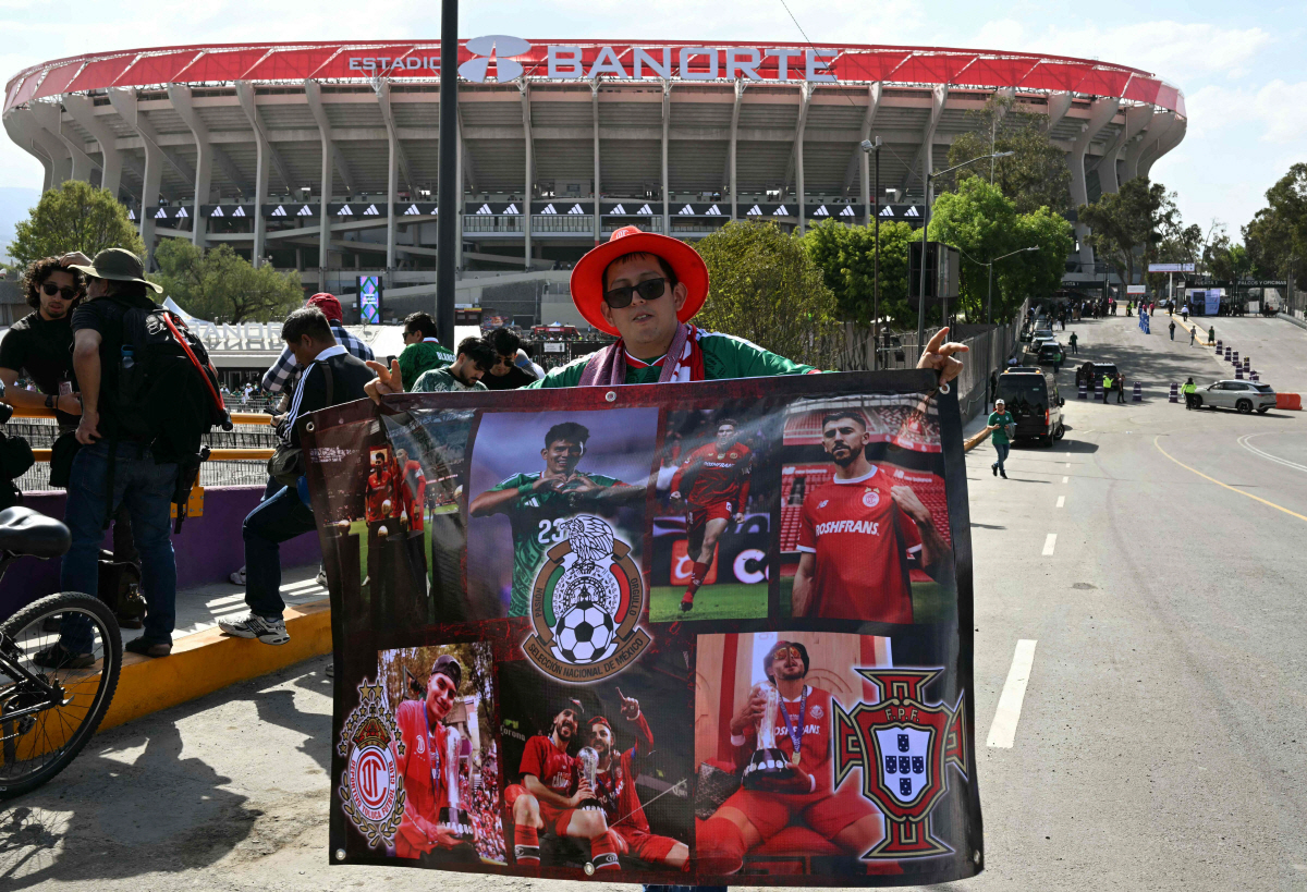 '충격, 축제장→아수라장' 멕시코의 비극, 에스타디오 아스테카 재개장 경…
