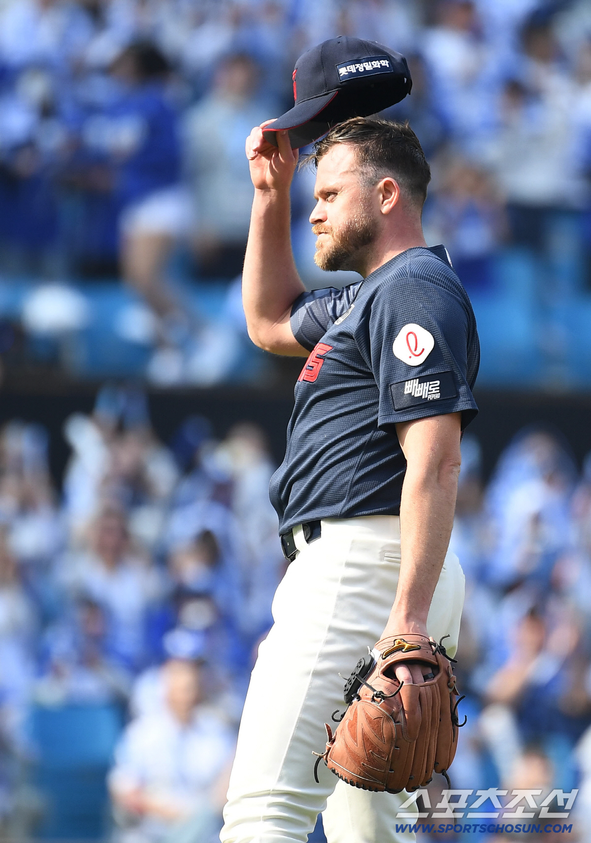 실책 내야수에게 "홈런, 고맙다"는 인성 갑, 155㎞ 광속구+춤추는 스…