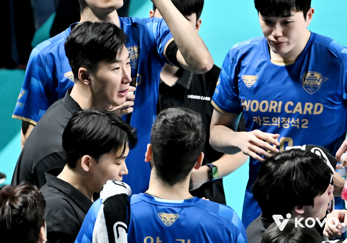 '또또 역전패' 충격 탈락, 박철우 매직 끝…"감독? 사인해야 알죠, 좋…