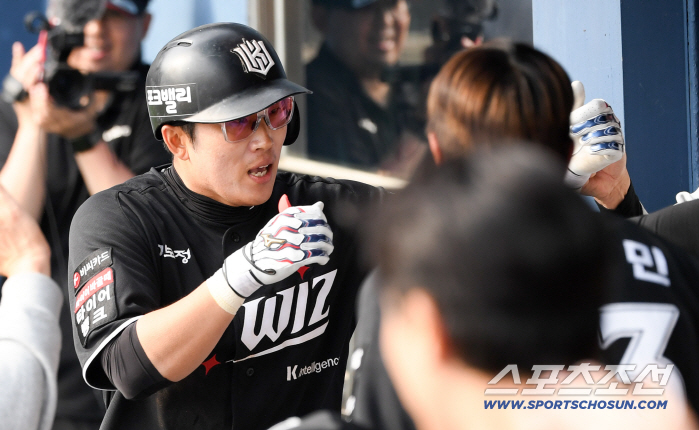 "박해민이 2~3발 더 뛰어야 한다더라." 시범경기부터 논란 '탱탱볼'의 현실화[잠실 코멘트]