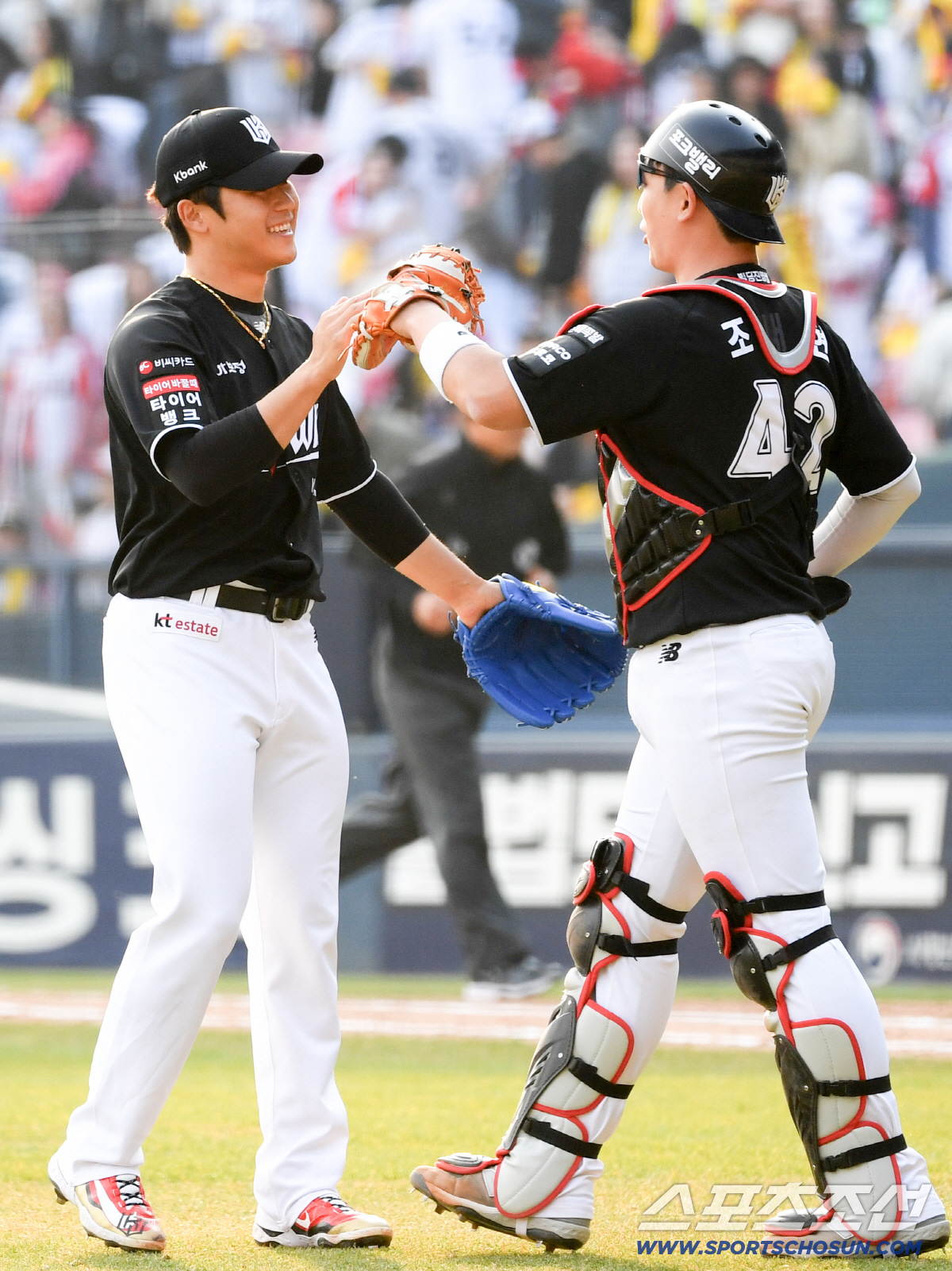 '어제 34개 던졌는데 또나와?' 염갈량 계산을 벗어난 '강철의 세이브왕…