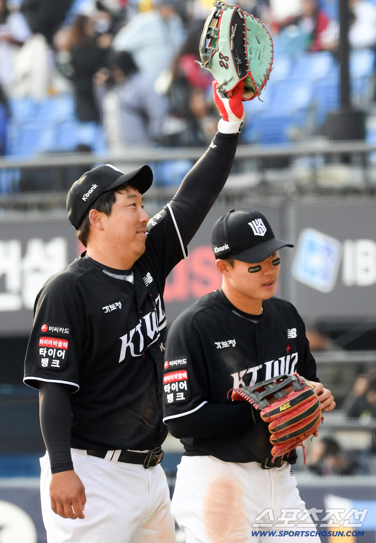 29일 잠실구장에서 열린 LG와 KT의 경기. 승리한 KT 선수들이 기뻐하고 있다. 잠실=박재만 기자 pjm@sportschosun.com/2026.03.29/