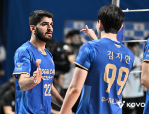 챔프전 좌절? 고개 숙일 이유 없다…우리카드, 이보다 완벽했던 '도전자' 있을까