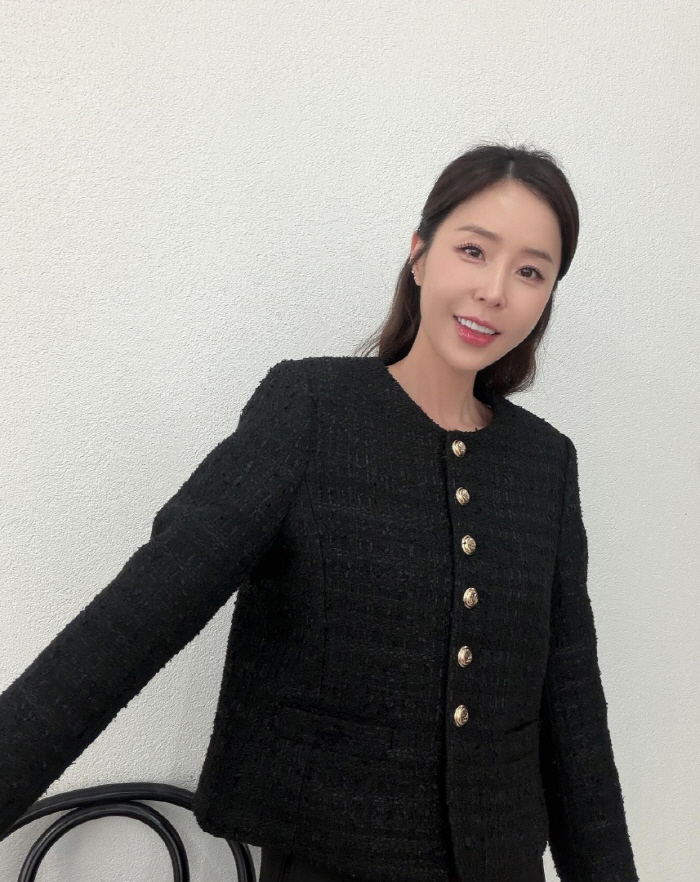 신지, 결혼식 앞두고 '킴 카다시안 시술' 받았다..."신 카사디안"