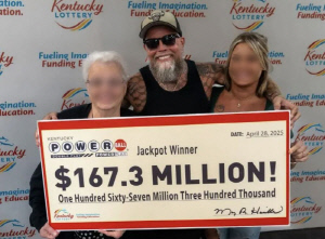 2500억원 복권 당첨된 50대 '푼돈' 훔쳐 체포, 무슨 사연?