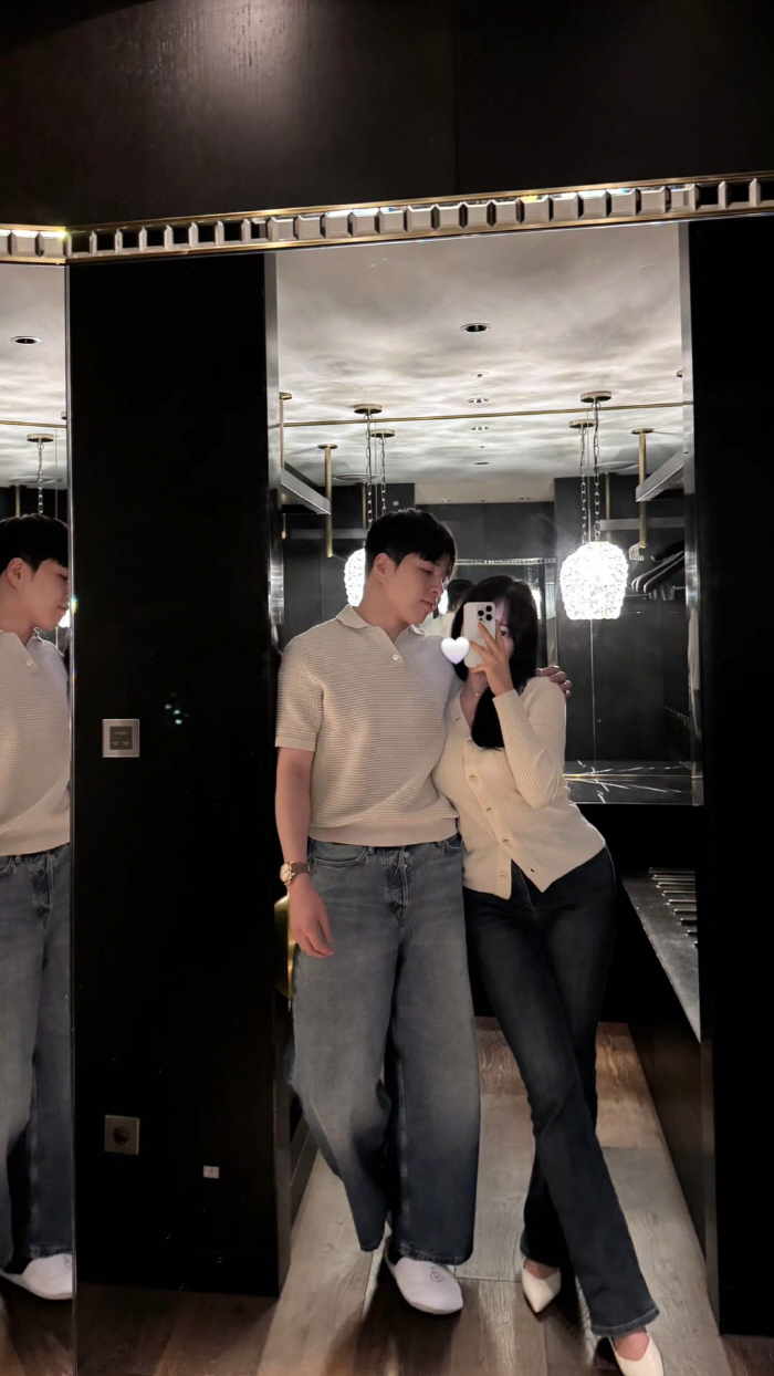 '30기 영자와 결별' 영식, ♥미모의 여친 공개→럽스타 시작 