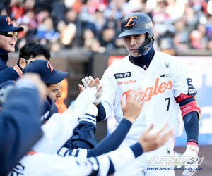 '24홈런, 130득점' 미친 화력! 반발계수 줄어든 거 맞아? 원투 펀치도 피하지 못한 소나기, 4,5선발이 과연?