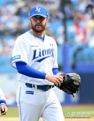 살떨리는 생존 오디션 시작...그런데 하필 개막 2연패, 호주 에이스 어깨 너무 무겁다