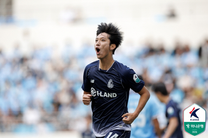 '2002년생 이상만 13명 출전' 쑥쑥 크고 있는 김도균 원장의 이랜드 유치원