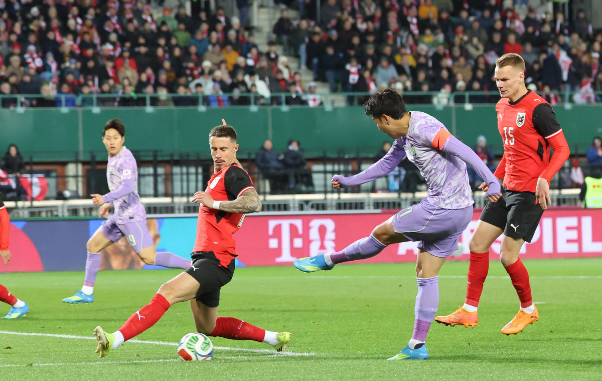 '코트디부아르전과 다르다' 손흥민-이재성-이강인 들어가자 한층 나아진 조직력...'스리백' 한국, 오스트리아와 0-0 팽팽[전반 분석]