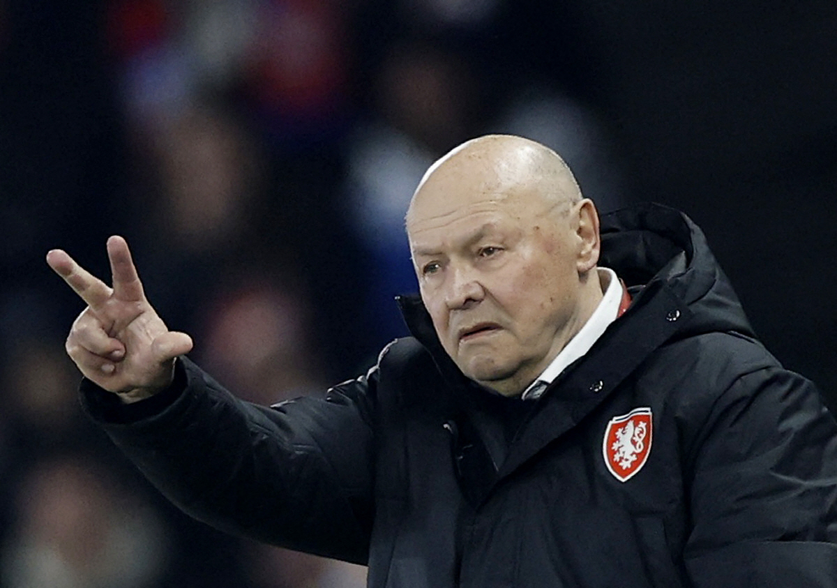 Soccer Football - FIFA World Cup - UEFA Qualifiers - Finals - Czech Republic v Denmark - epet ARENA, Prague, Czech Republic - March 31, 2026 Czech Republic coach Miroslav Koubek reacts REUTERS/David W Cerny