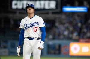 '0홈런-0타점' 충격! 이러면 MVP 어려운데, 6이닝 무실점에 가려진 '타자 오타니'의 무기력...2022년 향기가 물씬
