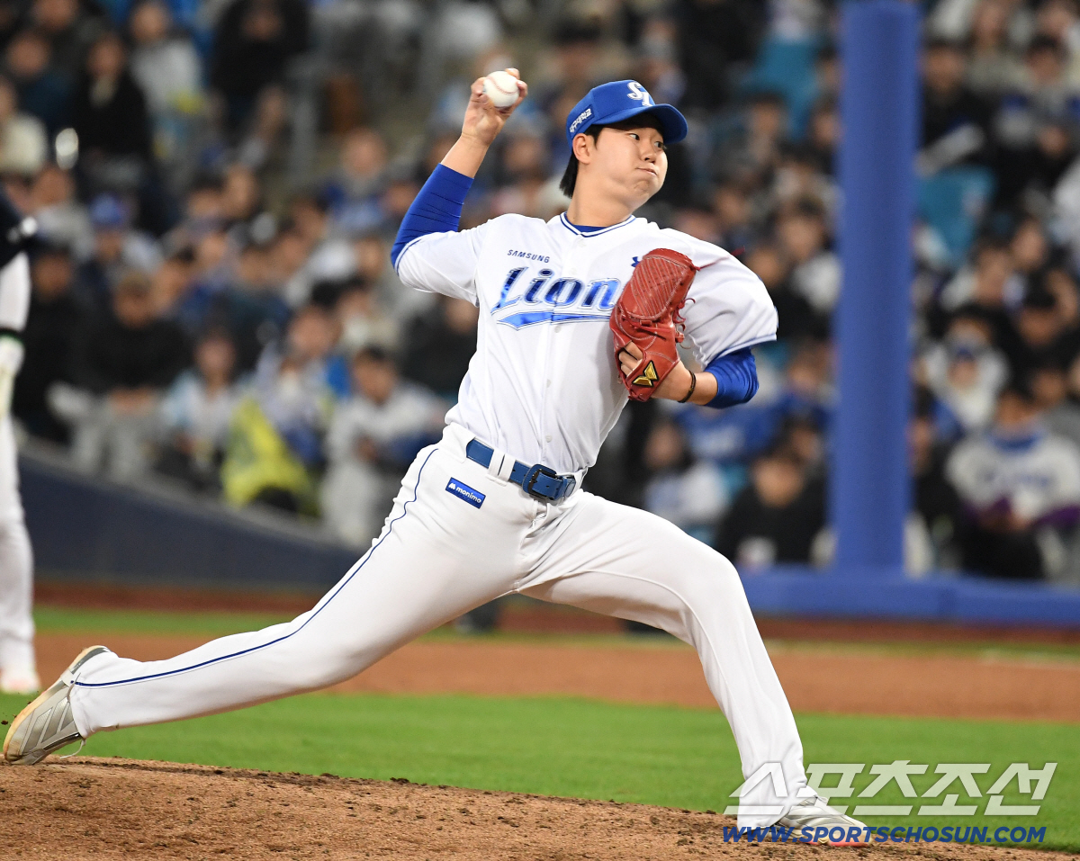 31일 대구 삼성라이온즈파크에서 열린 삼성과 두산의 경기. 투구하고 있는 삼성 장찬희. 대구=송정헌 기자songs@sportschosun.com/2026.03.31/