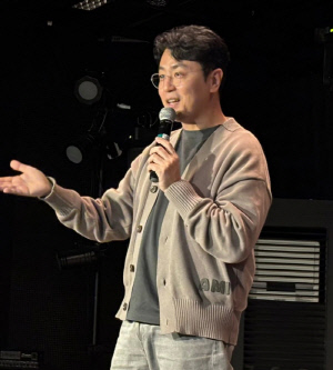 '이혼' 최동석, '자녀 친권' 모두 전처 박지윤에게로...