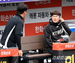 '146㎞ 헤드샷' 36세 베테랑 상태는?…"오늘 못뛴다" 엔트리 제외 피한 이유 [대전체크]