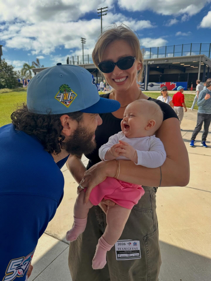 '충격 전망' 새벽 1시까지 감독 면담, 한화 17승 특급 ML 도전 이대로 끝나나