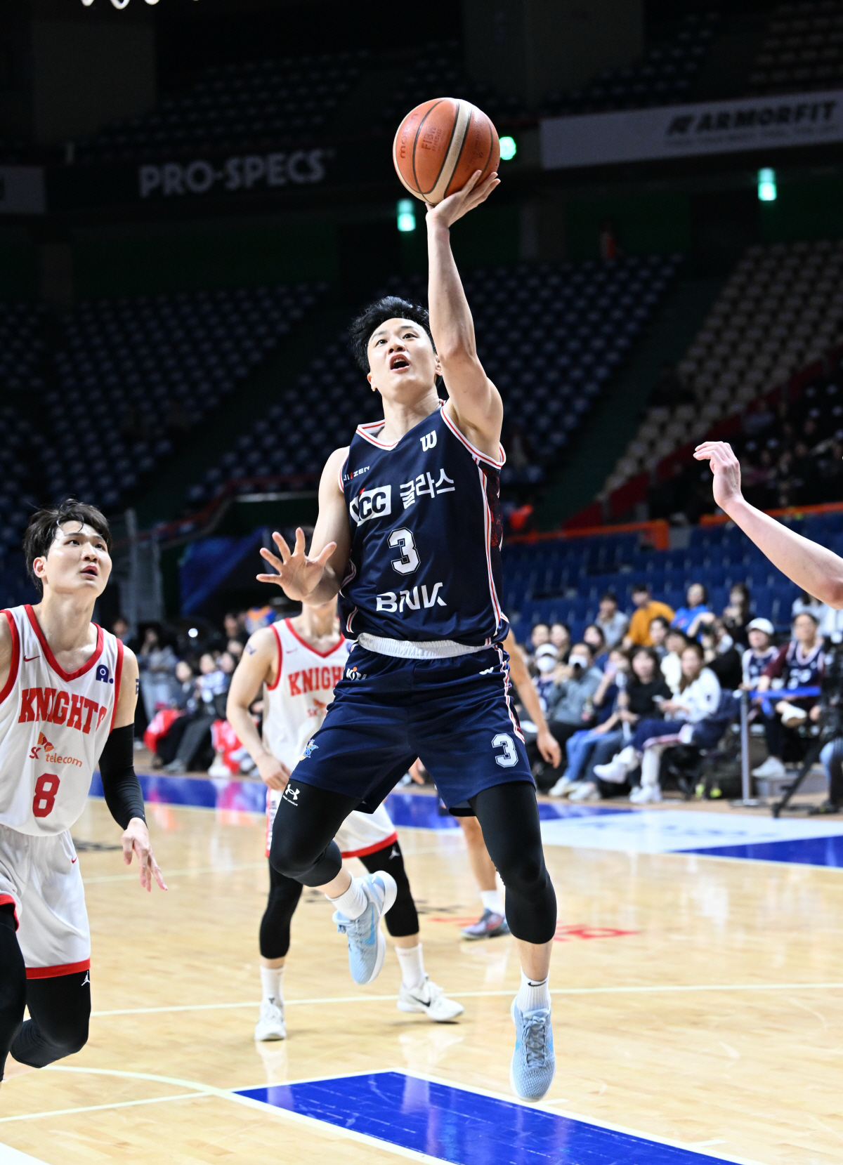 [KBL리뷰]'희망살렸다' KCC, SK에 재뿌리고 6강경쟁 한숨 돌려…81-79 역전승 KT와 1.5게임차, SK는 2위 도약 불투명