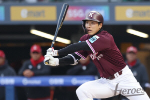 '1할 빈타' 깨부순 눈물겨운 투혼…"누가 물방망이래?" 15안타 폭죽, 답답했던 체증 한방에 '뻥'