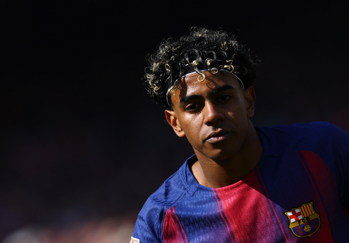 "나도 무슬림이다! 당신들은 무지하고 인종차별적인 사람들" '스페인 신성' 야말, 이슬람 비하 구호 외친 홈팬 공개 저격