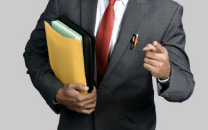 여교사와 6년간 관계한 10대에, 