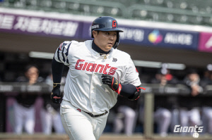 내가 왔다! 롯데 한동희, 685일 만에 전격 선발 → 6번 DH. 레이예스는 톱타자 복귀