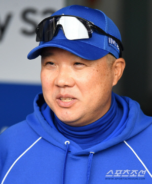 '첫 연승' 박진만 감독 함박웃음 