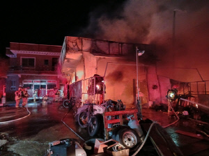 포항 카센터서 불…건물·집기 등 3천700여만원 피해