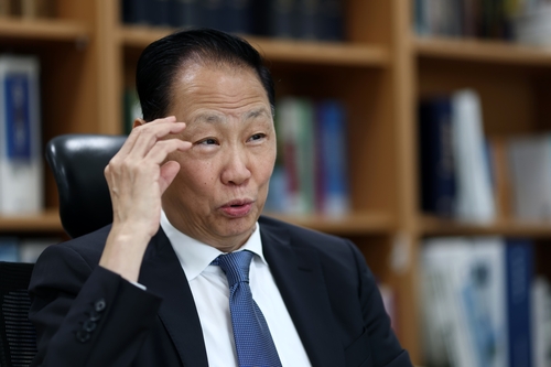 [삶] "한국병사 엄마들이 부대에 민원한다는 것은 충격적"