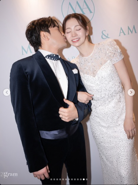 신혜성은 끝내 불참…이민우, 두 아이 아빠 됐다 "평생 잊지 못할 하루"