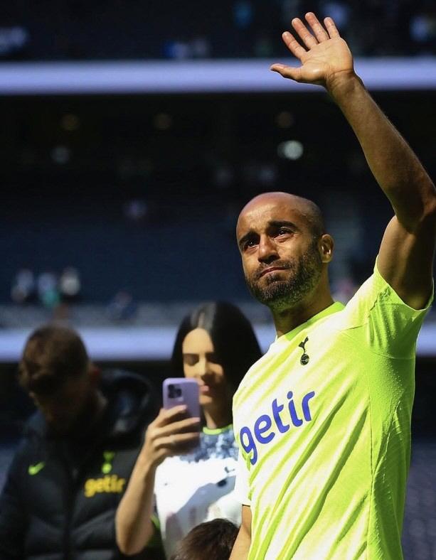 캡처=모우라 SNS