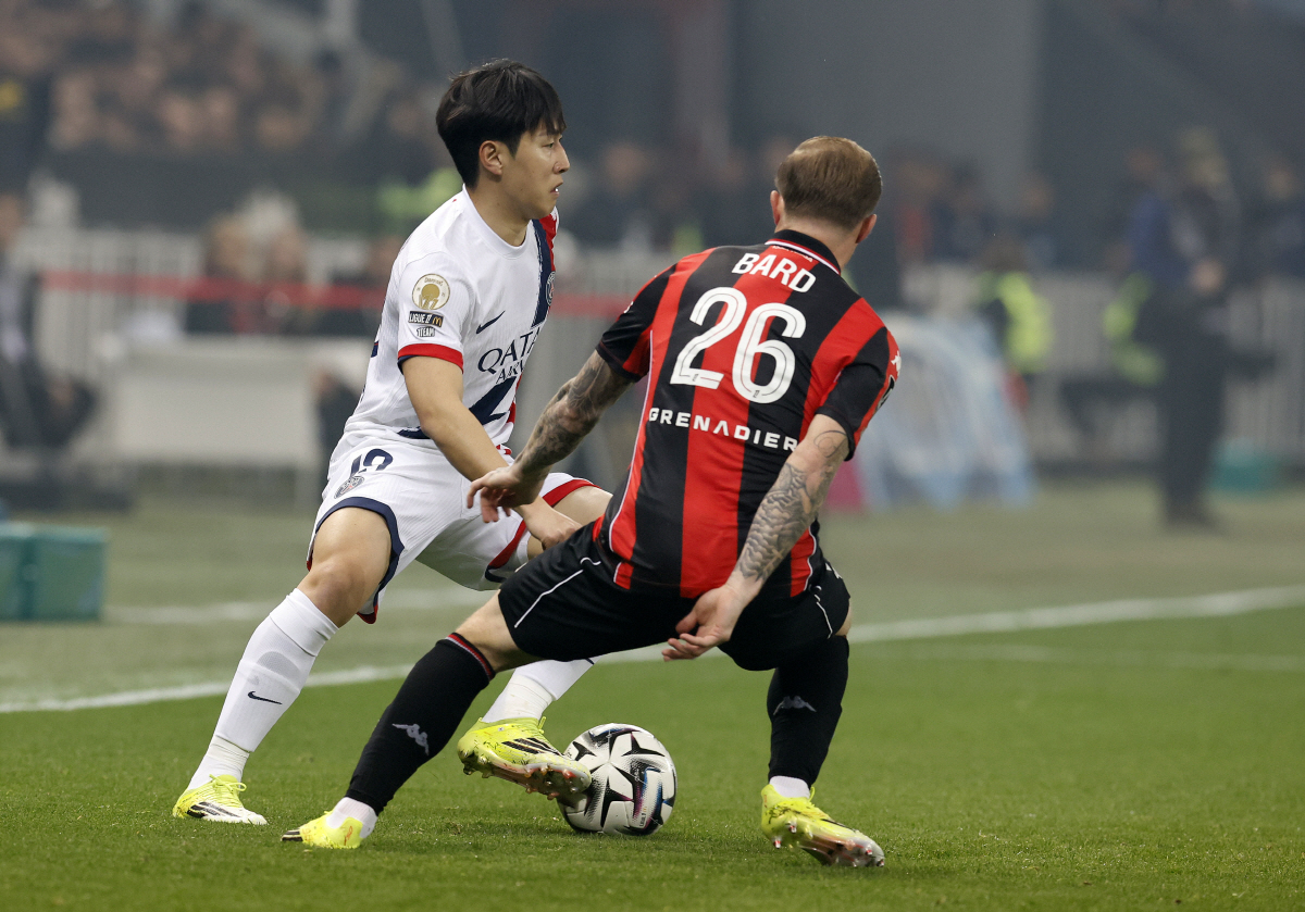 韓 축구 역대 최고 이적 터진다! 손흥민도 해내지 못한 스페인 빅클럽 진출, 이강인 영입 만장일치 동의 "모든 상황이 긍정적"