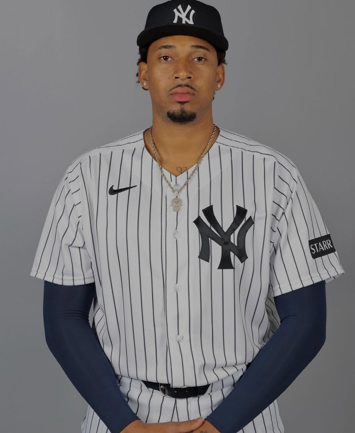 164㎞ 던지는 유망주를 라이벌팀에 공짜로 넘겼다고?…보스턴, '역대급 후회' 나오나