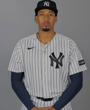 164㎞ 던지는 유망주를 라이벌팀에 공짜로 넘겼다고?…보스턴, '역대급 후회' 나오나