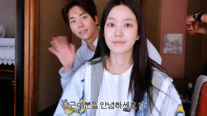 이유비, ‘환연2’ 정현규와 돌연 일본 行… “한 화면에 담긴 게 웃기다” 의미심장 멘트