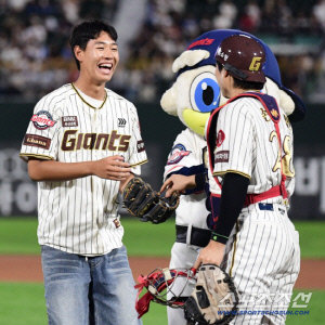 롯데 지원군 또 왔다! 1라운더 신동건 전격 콜업 → 